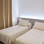 فندق إل لوغياتو دي سيرفيتي