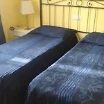 فندق إل لوغياتو دي سيرفيتي كومو